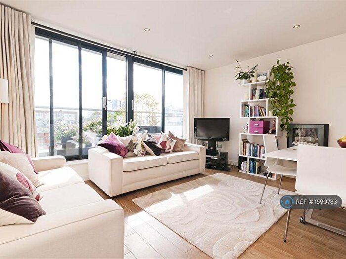 1 Bedroom Flat To Rent In Greatorex Street, London, E1