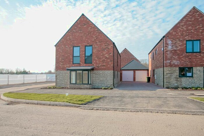 3 Bedroom Detached House To Rent In Buckle Place, Radley, OX14