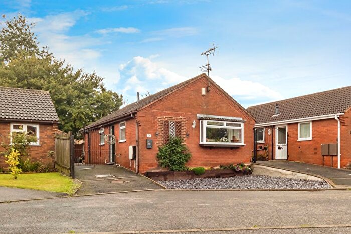 2 Bedroom Bungalow For Sale In Kielder Drive, Bingham, Nottingham, Nottinghamshire, NG13