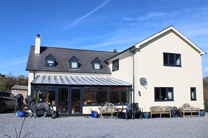 5 Bedroom Farm House For Sale In Whitland, Carmarthenshire, Mid Wales, SA34