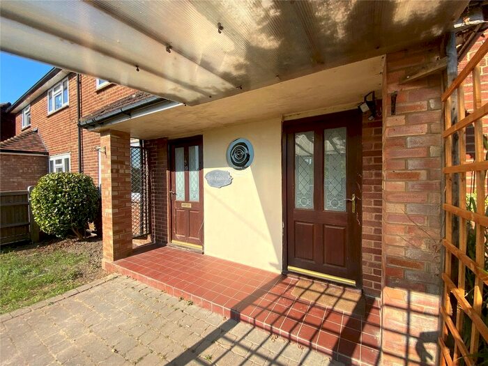 3 Bedroom Terraced House To Rent In Coneyburrow Road, Tunbridge Wells, Kent, TN2