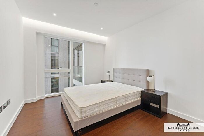 2 Bedroom Apartment To Rent In Senate Building, Lexington Gardens, SW11