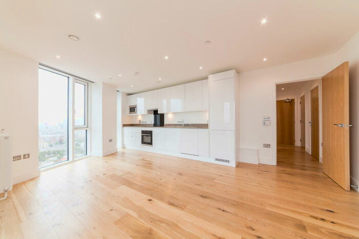 2 Bedroom Apartment To Rent In Sky View Tower, High Street, Stratford, London, E15