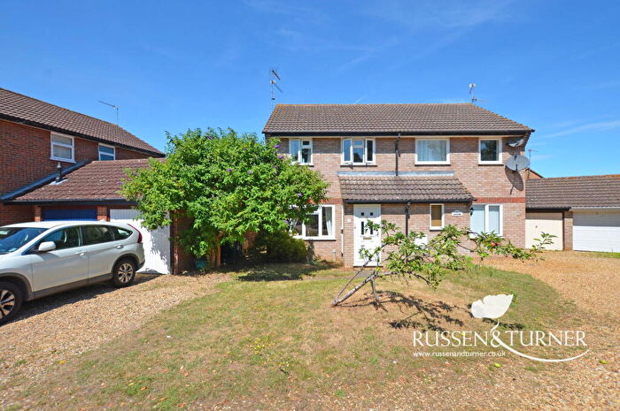 3 Bedroom Semi-Detached House For Sale In A Semi-detached House On Newby Road, Close To The Qe Hospital, PE30