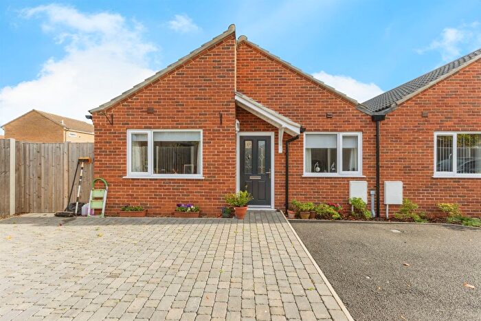 2 Bedroom Semi Detached Bungalow For Sale In Haverscroft Close, Taverham, Norwich, NR8