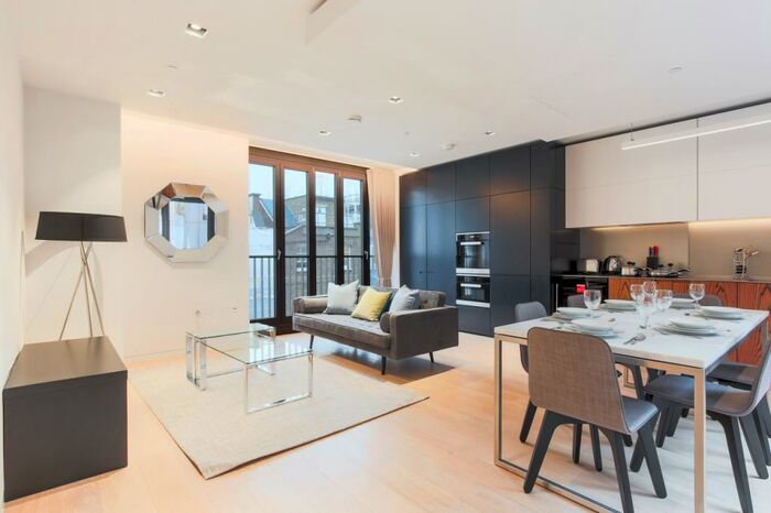 2 Bedroom Apartment To Rent In Underwood Building, Barts Square, West Smithfield, EC1A
