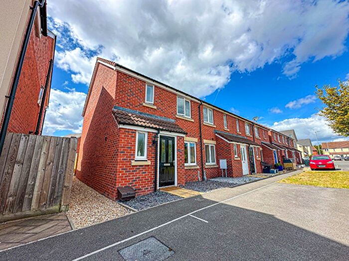 3 Bedroom End Terrace House For Sale In Hardys Close, Bathpool, Taunton, Somerset, TA2