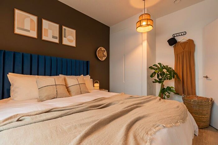 1 Bedroom Flat To Rent In Flat, Rockingham Street, Sheffield, S1