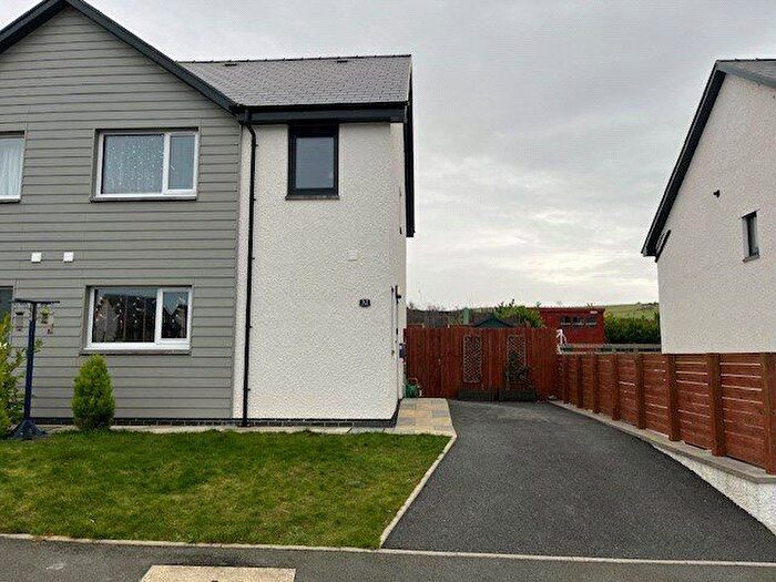 3 Bedroom Semi-Detached House For Sale In Ger-Y-Cwm, Penrhyncoch, Aberystwyth, Ceredigion, SY23