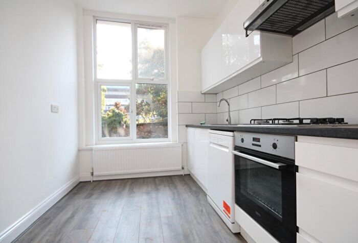 1 Bedroom Flat To Rent In Miranda Road, Archway, N19