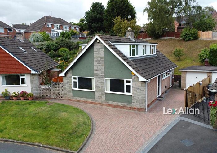 4 Bedroom Detached House For Sale In Croftwood Road, Stourbridge, DY9