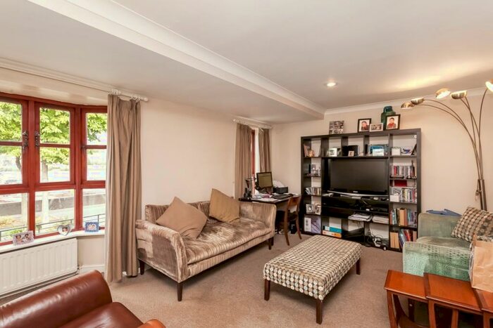 4 Bedroom Terraced House To Rent In Bermondsey Wall East, London, SE16