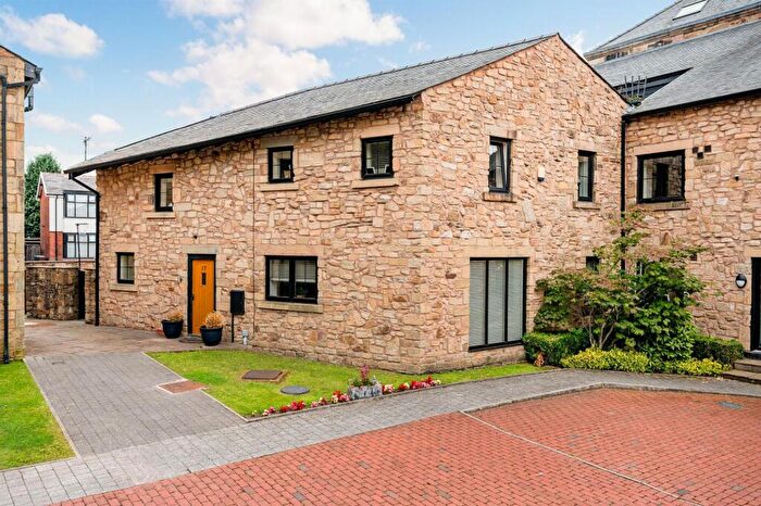 3 Bedroom Semi-Detached House For Sale In Walmersley Road, Bury, BL9