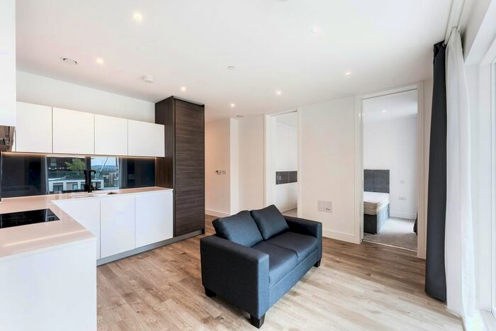 1 Bedroom Flat To Rent In Quill House, Kidbrooke Village, London, SE3