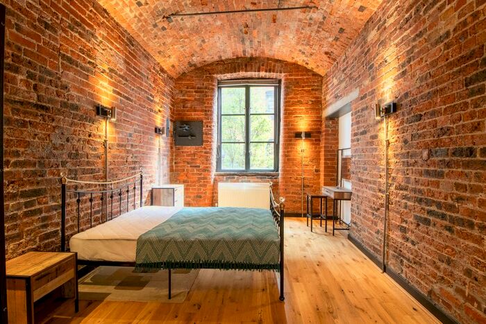 2 Bedroom Town House To Rent In Neptune Street, Leeds, LS9