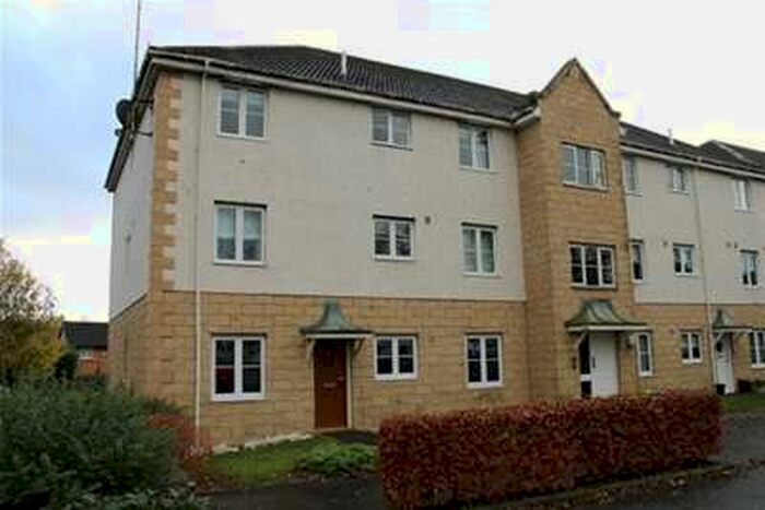 2 Bedroom Flat To Rent In John Neilson Avenue, Paisley, PA1