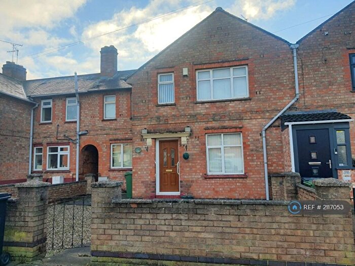4 Bedroom Terraced House To Rent In Harlaxton Street, Leicester, LE3