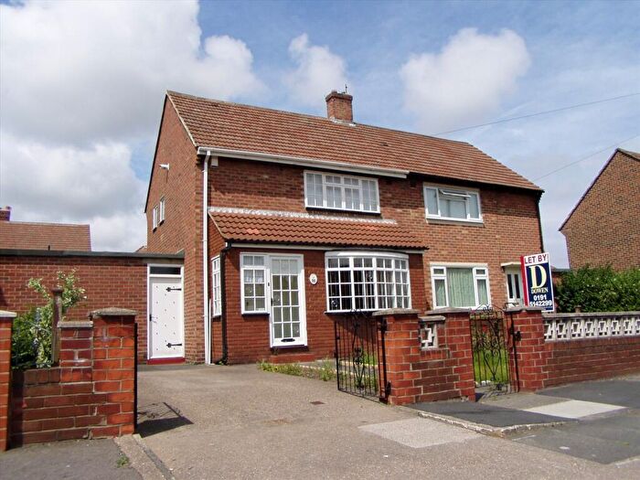 2 Bedroom Semi Detached House To Rent In Renfrew Road, Redhouse, Sunderland North, SR5