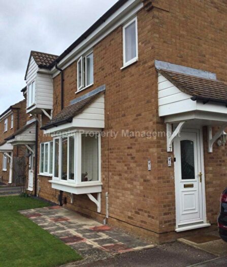 3 Bedroom Semi-Detached House To Rent In Eynesbury, PE19