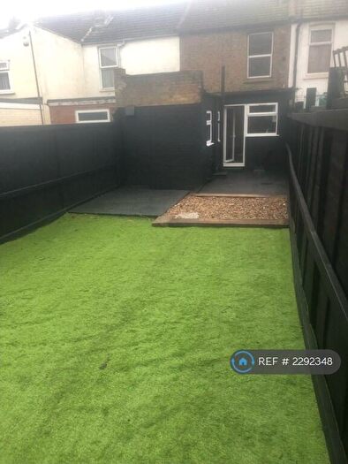 4 Bedroom Terraced House To Rent In Alma Street, Sheerness, ME12