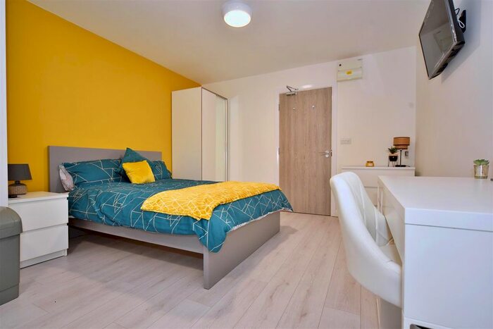 1 Bedroom Flat To Rent In Southfield Road, Middlesbrough, North Yorkshire, TS1