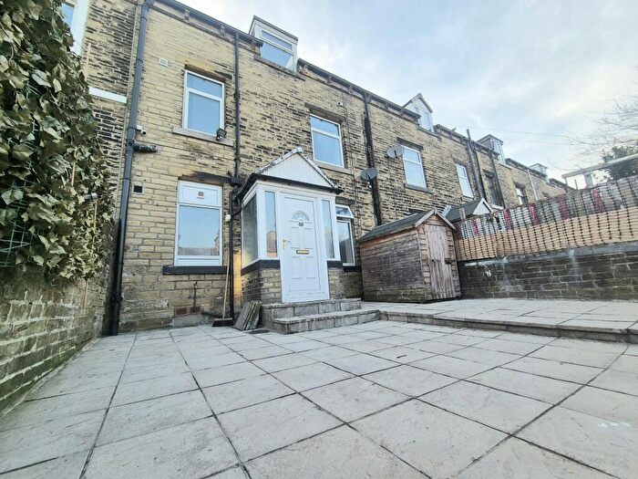 2 Bedroom Terraced House To Rent In Savile Park Street, Halifax, HX1
