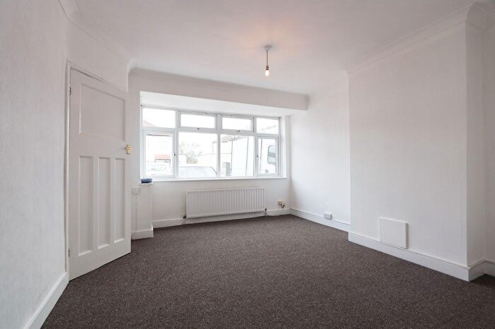 3 Bedroom Terraced House To Rent In Lynhurst Road, Uxbridge, UB10