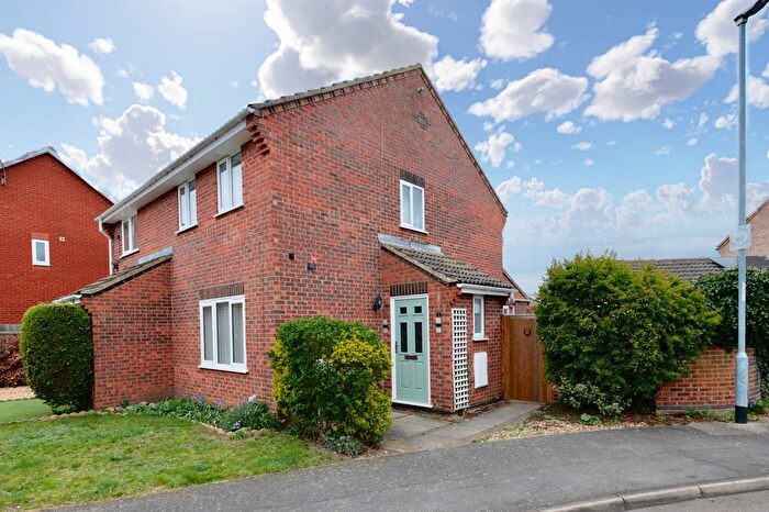 2 Bedroom Semi-Detached House For Sale In Pages Way, Brampton, Huntingdon, PE28