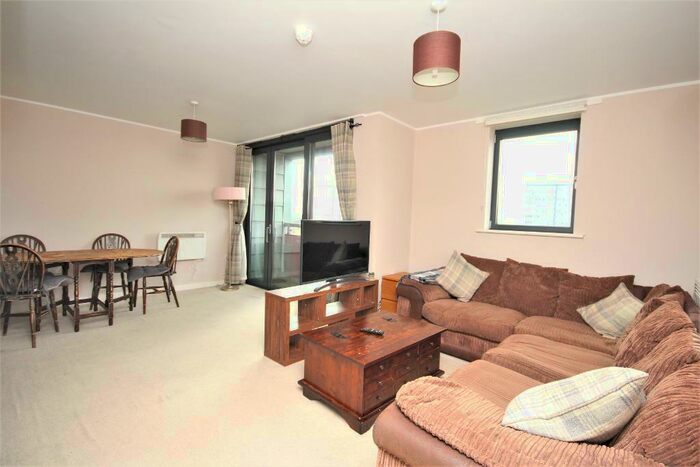 2 Bedroom Flat To Rent In Drayton Park, Arsenal, London, N5