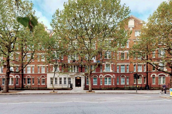 4 Bedroom Flat To Rent In Hanover Gate Mansions, Park Road, London, NW1