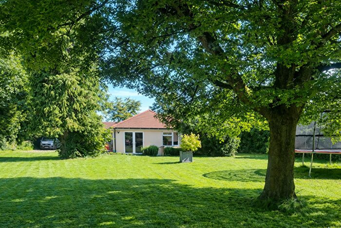 3 Bedroom Equestrian Property For Sale In Cedar View, Martin, Dover, Kent, CT15