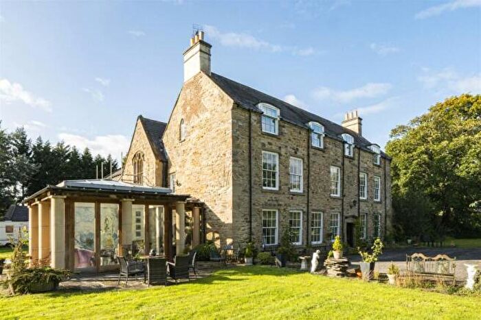 6 Bedroom Semi-Detached House For Sale In Flasshall Lane, DH7