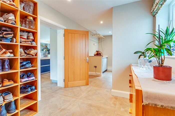 5 Bedroom Detached House For Sale In Wood Lane, Kidmore End, Reading, Oxfordshire, RG4