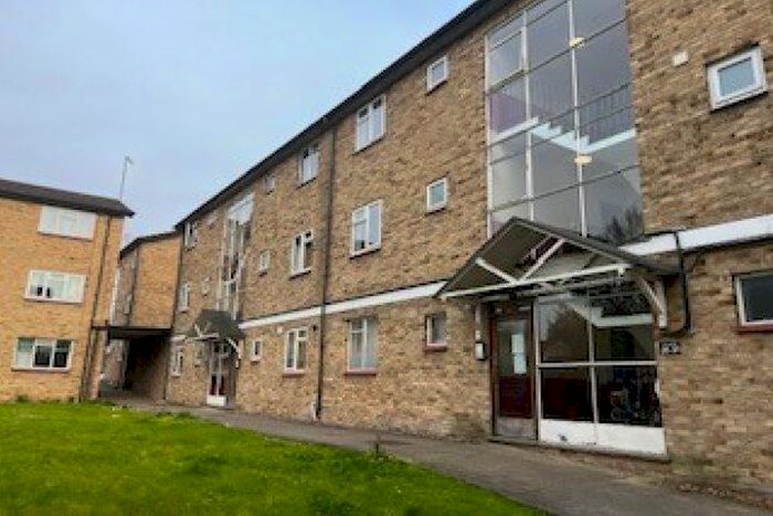 1 Bedroom Flat To Rent In Millway Close, Oxford, OX2