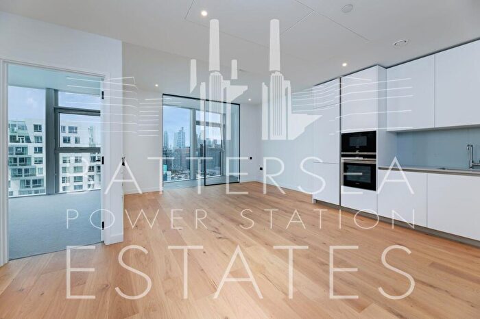 1 Bedroom Apartment To Rent In L-, Electric Boulevard, Battersea, SW11