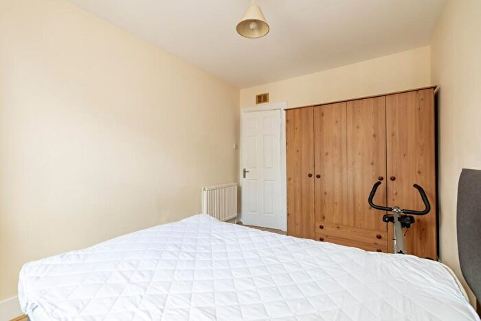 1 Bedroom Flat To Rent In Menzies Road, Torry, Aberdeen, AB11