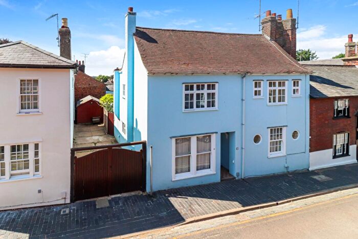 4 Bedroom End Of Terrace House For Sale In Spicer Street, St Albans, Hertfordshire, AL3
