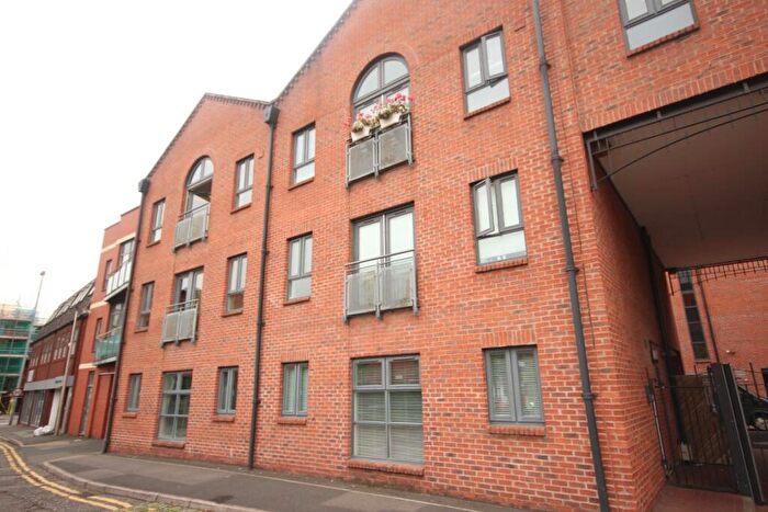 3 Bedroom Apartment For Sale In Bakers Court, Chester, CH3