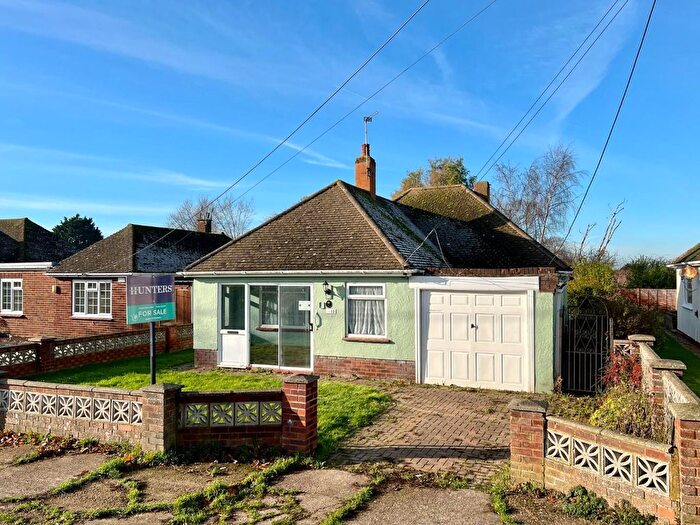 3 Bedroom Detached Bungalow For Sale In Cobsden Close, St. Marys Bay, Romney Marsh, TN29