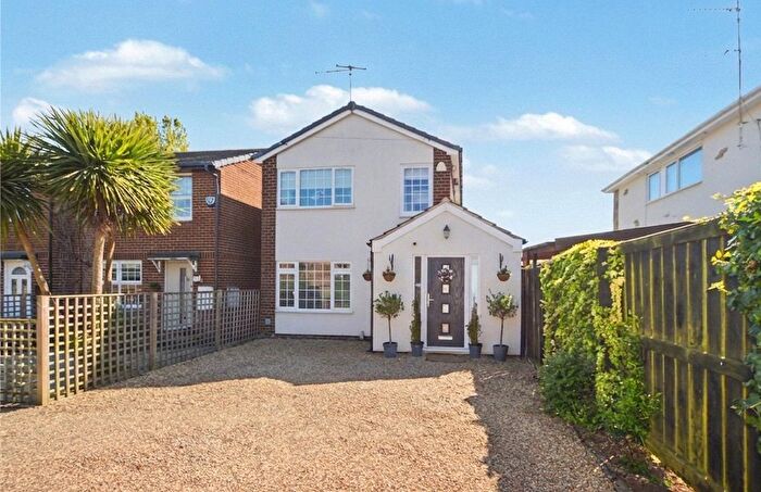 3 Bedroom Detached House For Sale In Barleyfields Close, Wetherby, West Yorkshire, LS22