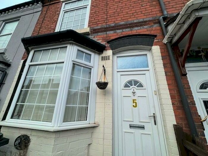 3 Bedroom Terraced House To Rent In Penncricket Lane, Oldbury, B68