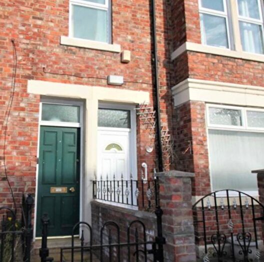 3 Bedroom Maisonette To Rent In Westbourne Avenue, Gateshead, NE8