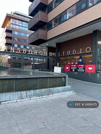 2 Bedroom Flat To Rent In Gainsborough Studios West, London, N1