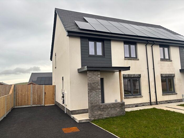 3 Bedroom Semi Detached House For Sale In Heol Fferm Fila, Crymych, SA41