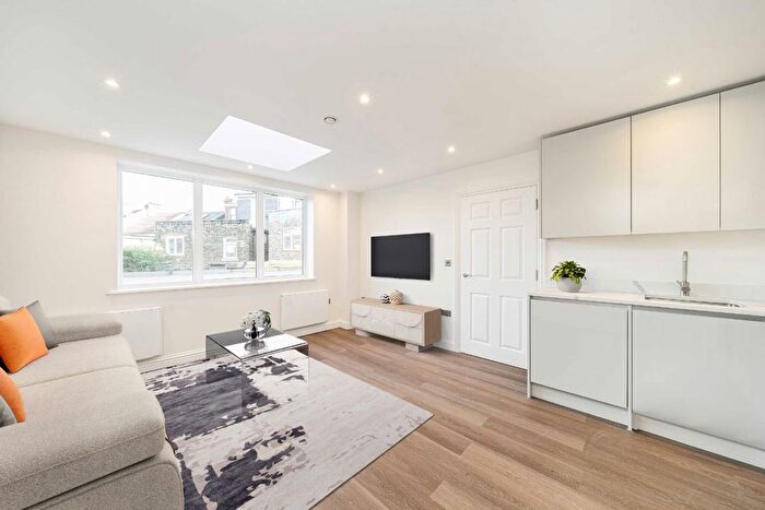 2 Bedroom Flat To Rent In Harrow Road, London, NW10