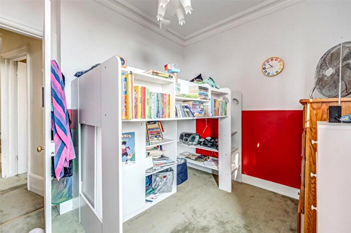 4 Bedroom Detached House For Sale In Cissbury Road, Worthing, West Sussex, BN14
