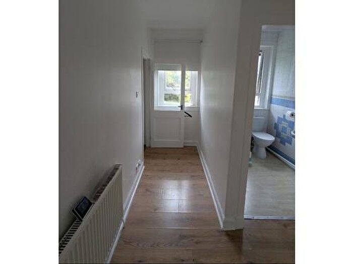1 Bedroom Flat To Rent In Marchwood Crescent, Bathgate, EH48