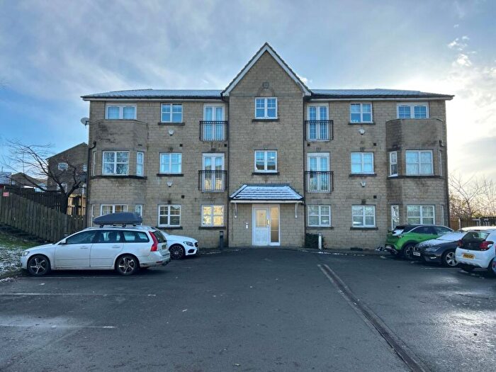 2 Bedroom Apartment For Sale In Apartment Calder Edge, Trooper Lane, Halifax, West Yorkshire, HX3