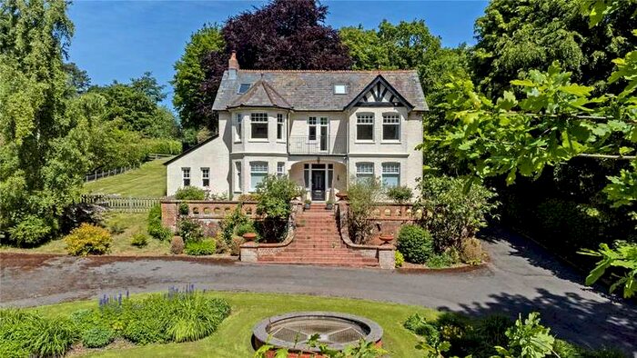 7 Bedroom Detached House For Sale In Wellhouse Road, Beech, Alton, Hampshire, GU34