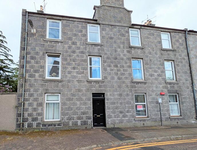 2 Bedroom Flat To Rent In Jasmine Place, Ground Floor Right, Aberdeen, AB24